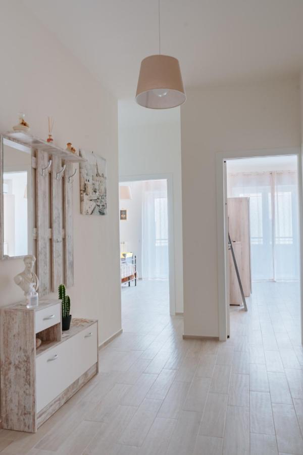 Donna Apollonia Home Holiday Монополі Екстер'єр фото
